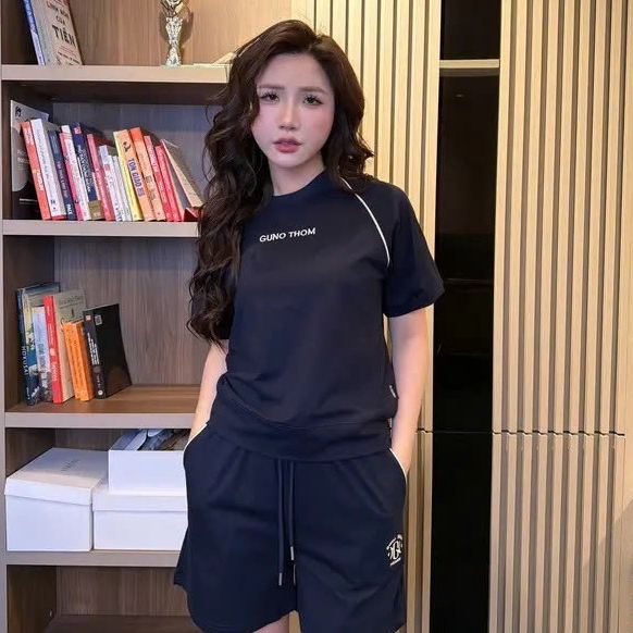 [BST THƠM MÁT] Bộ Quần Áo Nam Nữ Raglan Cộc Tay GUNO Vải Cotton Thơm Mềm Mát Logo Thêu 26BG26/BB41 | BigBuy360 - bigbuy360.vn
