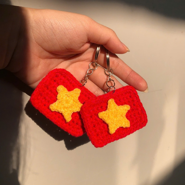 Móc Khóa Cờ Việt Nam | 5 móc khóa cờ Việt Nam | Quà Tặng Ý Nghĩa | Phụ kiện balo túi xách