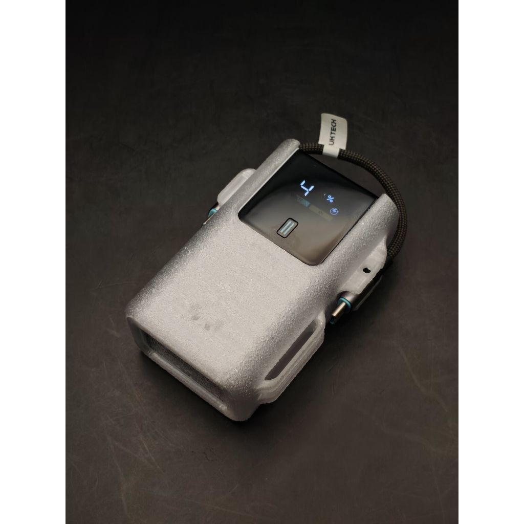 Case Cuktech 10 Mini & Cáp Cuktech 15cm – Ốp bảo vệ củ sạc, chống trầy xước, thiết kế nhỏ gọn, tiện 