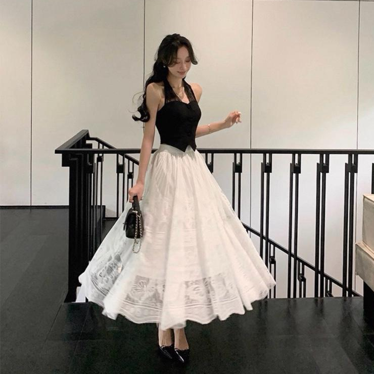 Bộ áo yếm phối chân váy xòe Y82 (sẵn mút) sang trọng mặc du lịch biển, hẹn hò, dạo phố - Akara Close