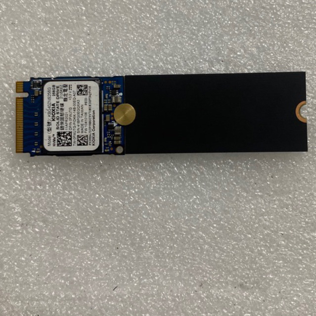 ssd kioxia 256gb nvme hàng tháo máy bộ tặng kèm thanh nối dài