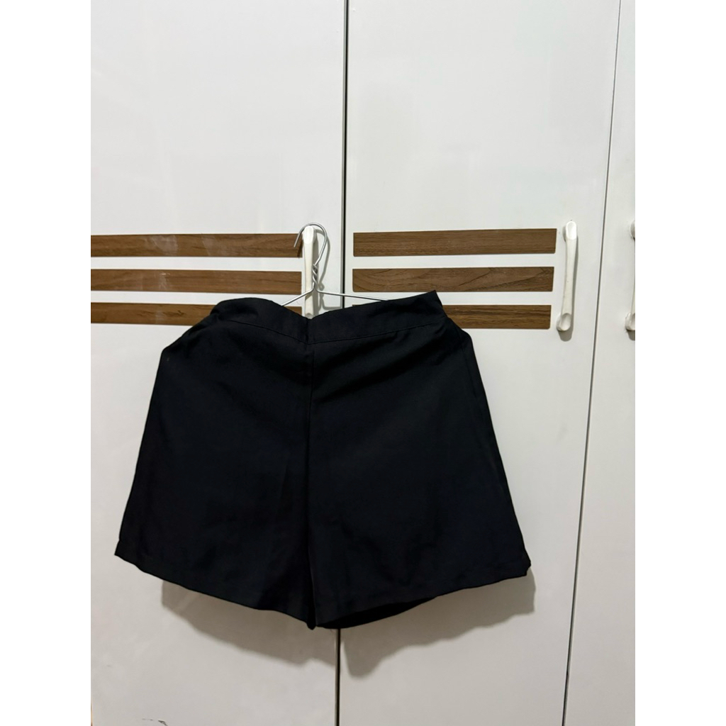 Thanh lý Quần T'achi (mới 90%)