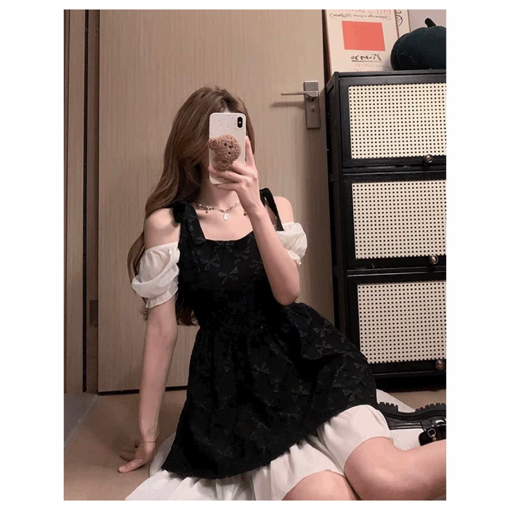 Đầm đen phối phong cách mori