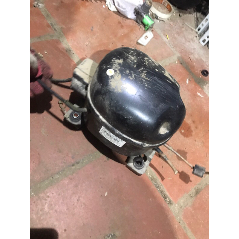 Block cơ tủ lạnh Hitachi 230L cũ tốt zin tháo máy lực nén>500psi