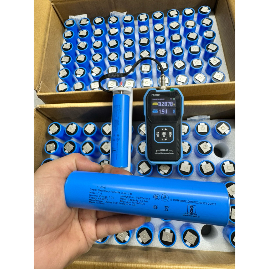 dung lượng sắt eve 33140 . điện trở dưới > 2mo dung lượng 15.2a ngày sản xuất mới nhất