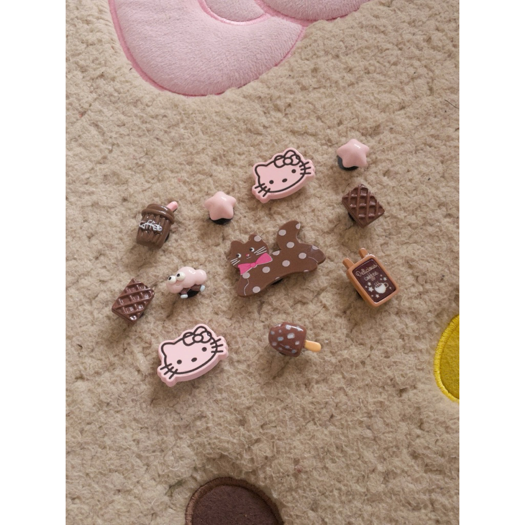 Set charm Crocs cute phong cách Hello Kitty