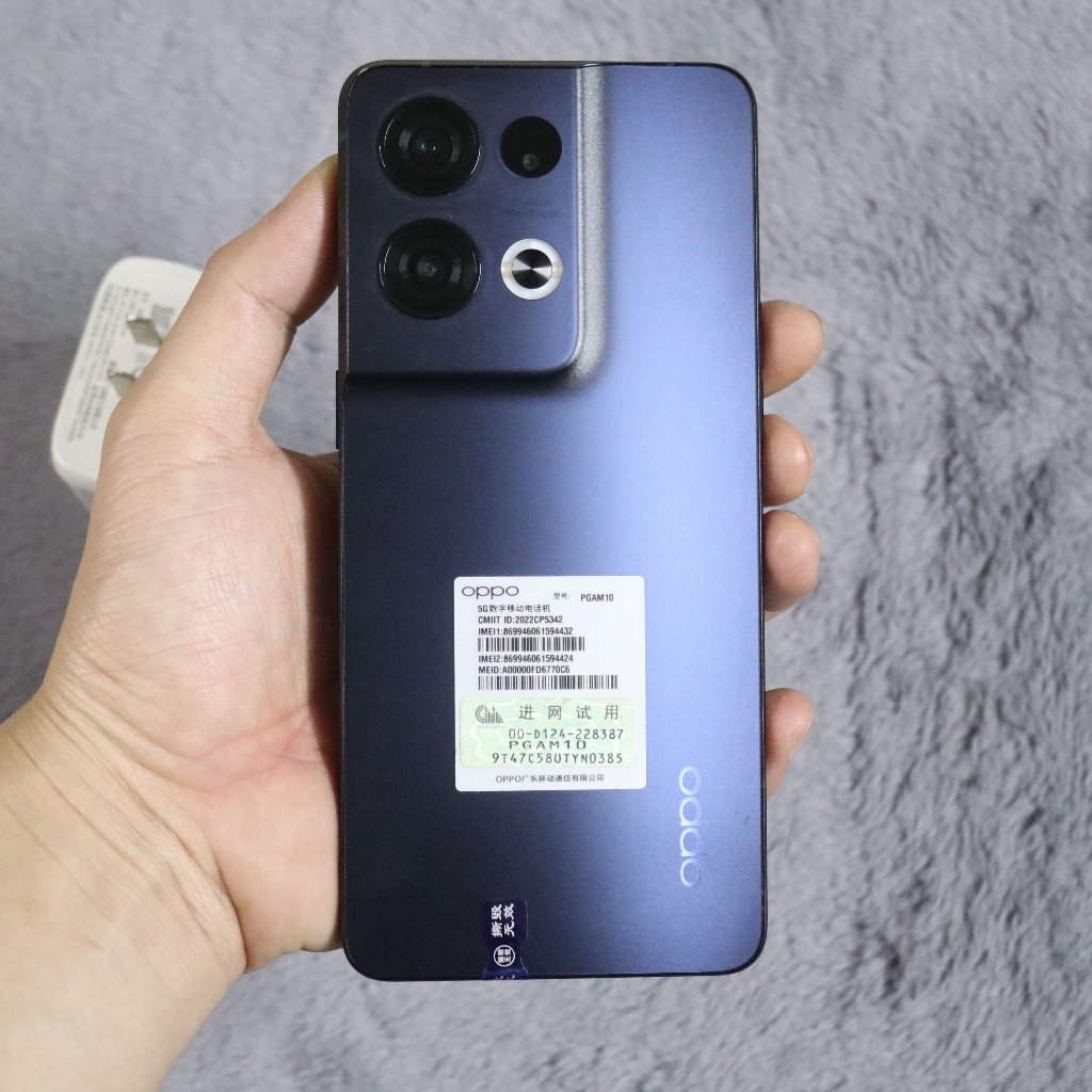 Oppo reno 8 Pro Snapdragon 7 Gen 1, 120HZ AMOLED FHD+ (1080 x 2412 pixels) 6.7 inch