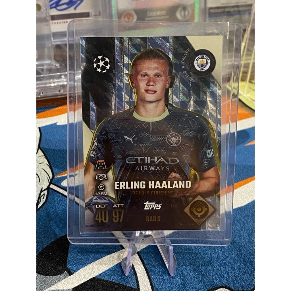 [MÙA MA MỚI] Thẻ Cầu Thủ Erling Haaland Topps Match Attax Extra 2025-26 Manchester City DEADLY  FINI