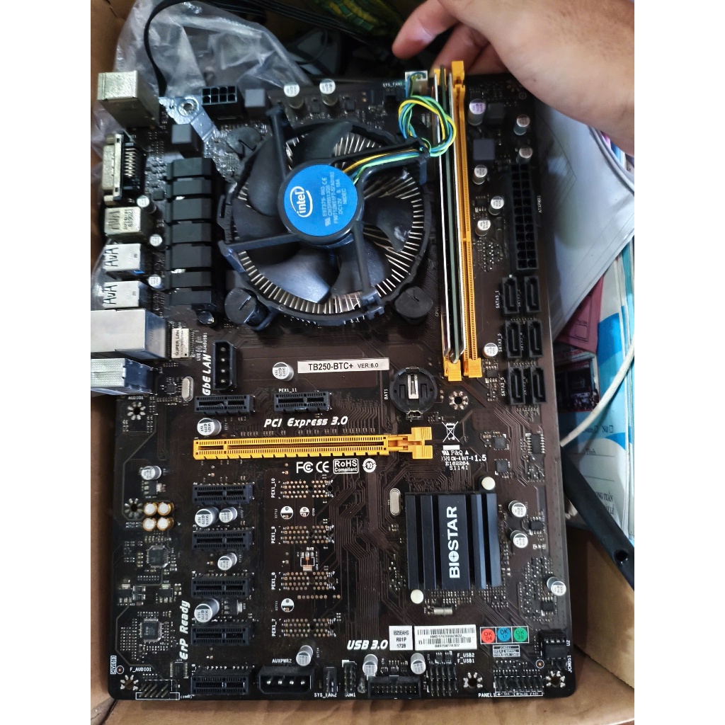 COMBO Main T B250 có fe + i3 9100f + Ram 8gb ddr4 buss 2666