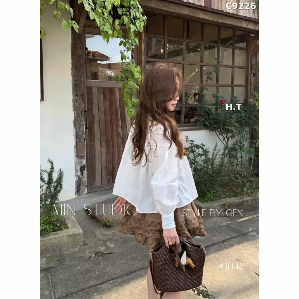 Áo babydool nữ tay dài form rộng thêu hoa vintage cổ tròn – Áo sơ mi nữ tiểu thư vải voan mềm nhẹ phong cách Hàn Quốc | BigBuy360 - bigbuy360.vn