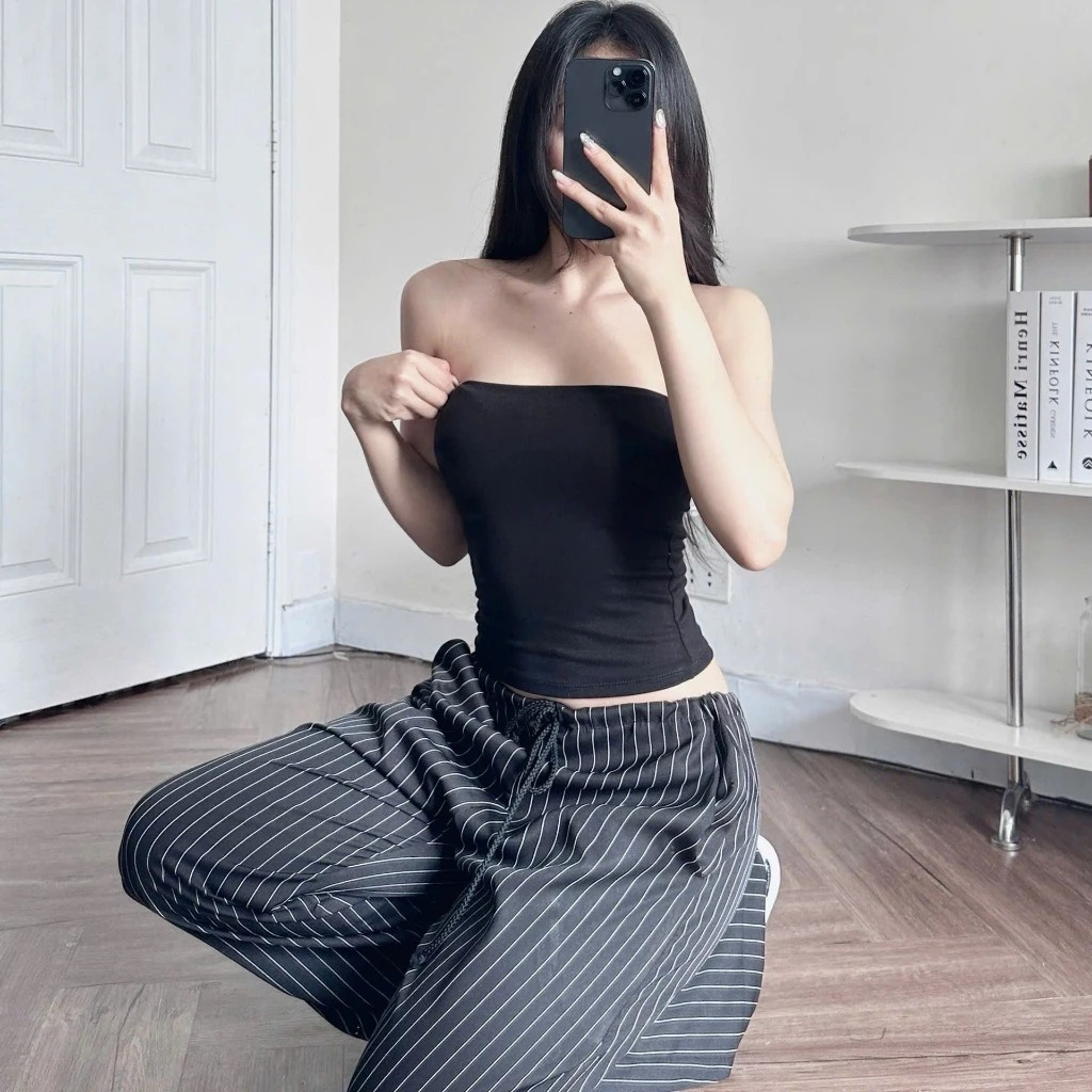 Áo Quây Cúp Ngực Trơn Co Giãn Thoáng Mát, Áo Ống Nữ Ôm Body 3 Màu Trắng Đen Đỏ Có 2 Loại Mút Và Không Mút | BigBuy360 - bigbuy360.vn