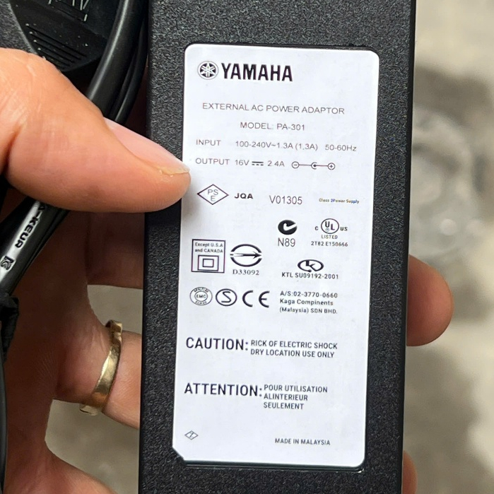 Adapter nguồn đàn organ Yamaha PSR-2100 PSR-2000 16V 2.4A bảo hành 1 năm 1 đổi 1