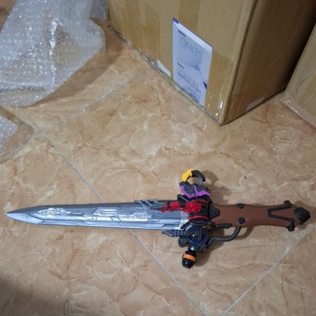 DX Ohsama Sentai King-Ohger Caliber