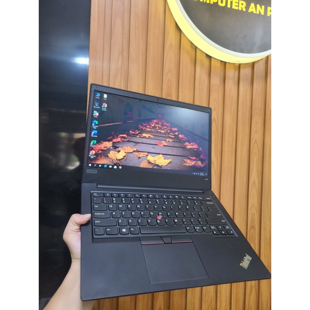 Laptop Lenovo T470S ( I5-6300U/ ram 8G/ ssd 256) văn phòng, ổn định, cấu hình cao