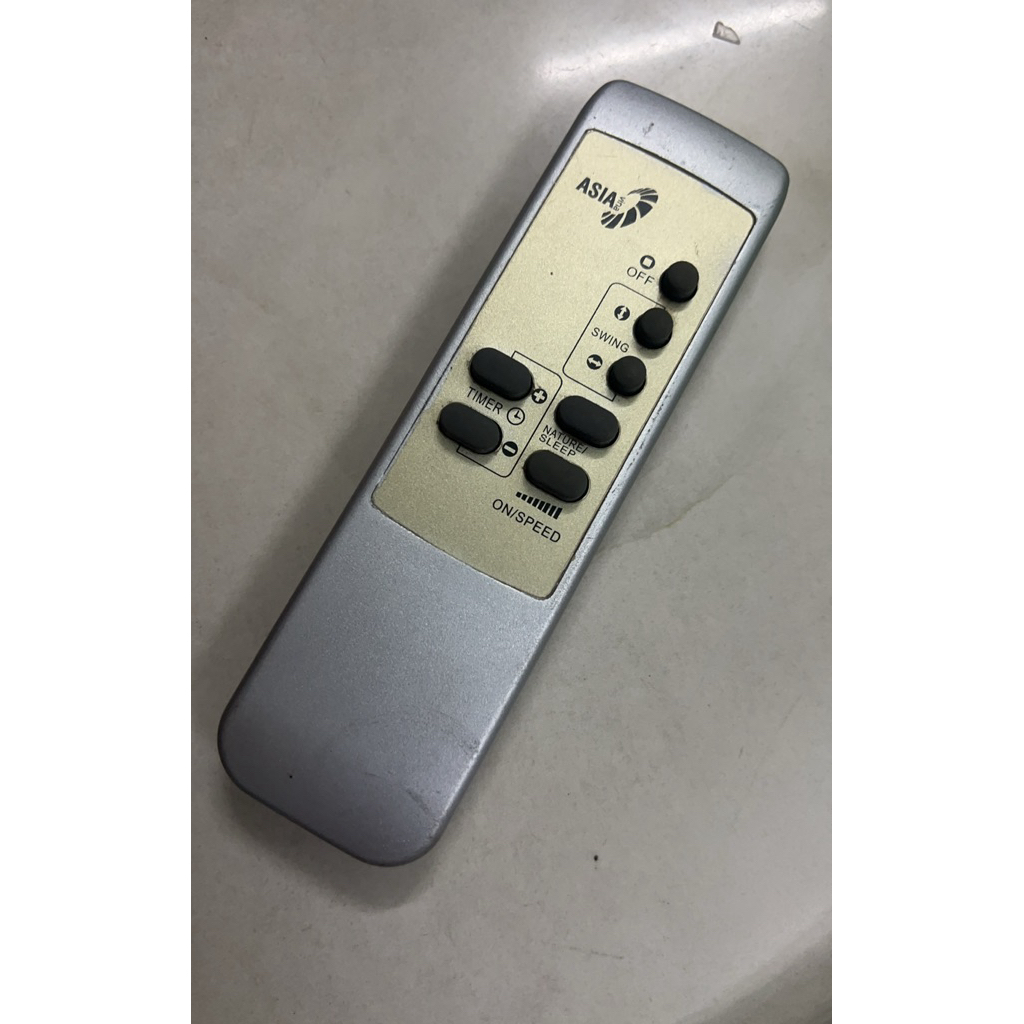 Remote quạt đứng  D16009