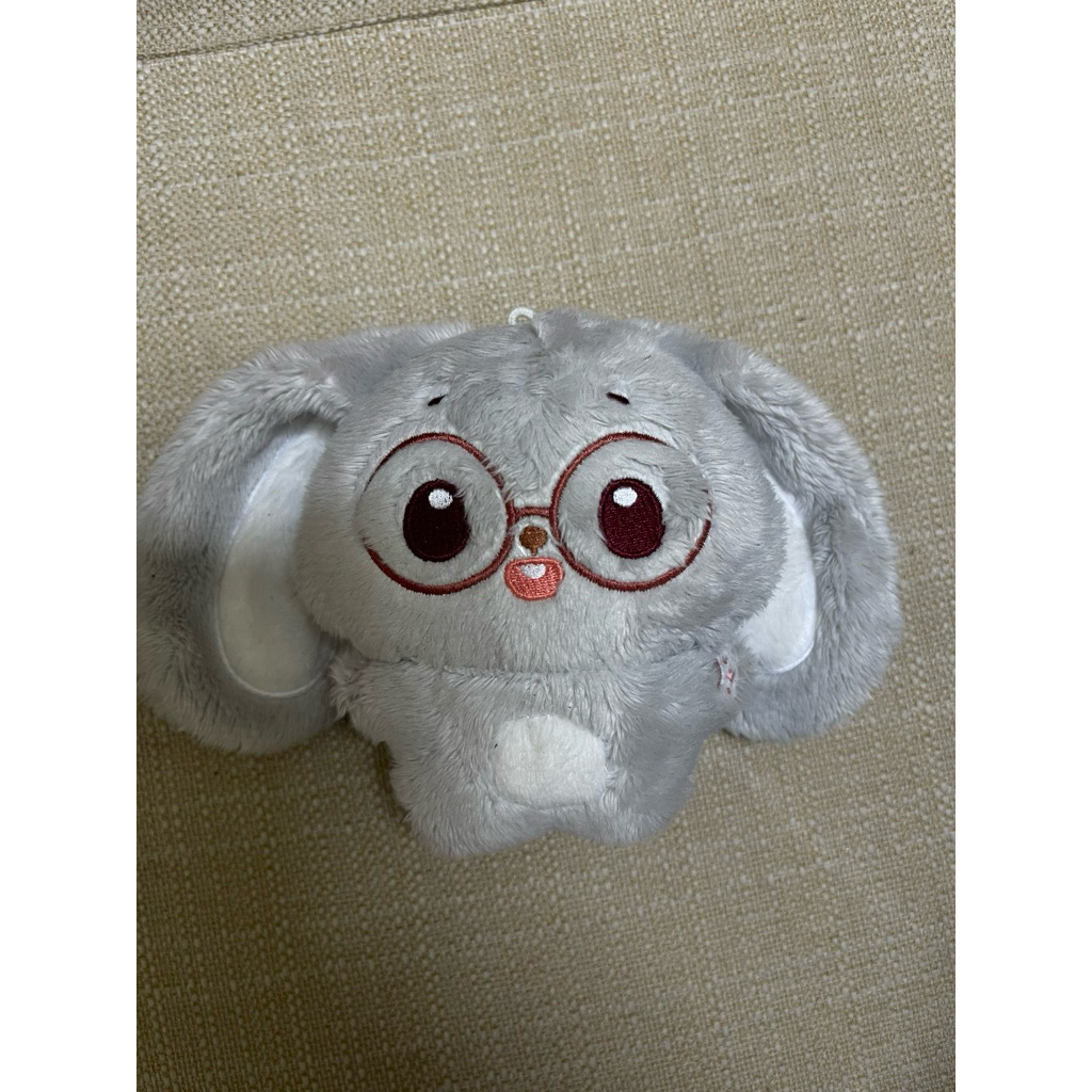 Doll thỏ unoff T1 Doran (Sẵn/New, giá gồm kèm, ib nếu muốn xem đồ kèm)