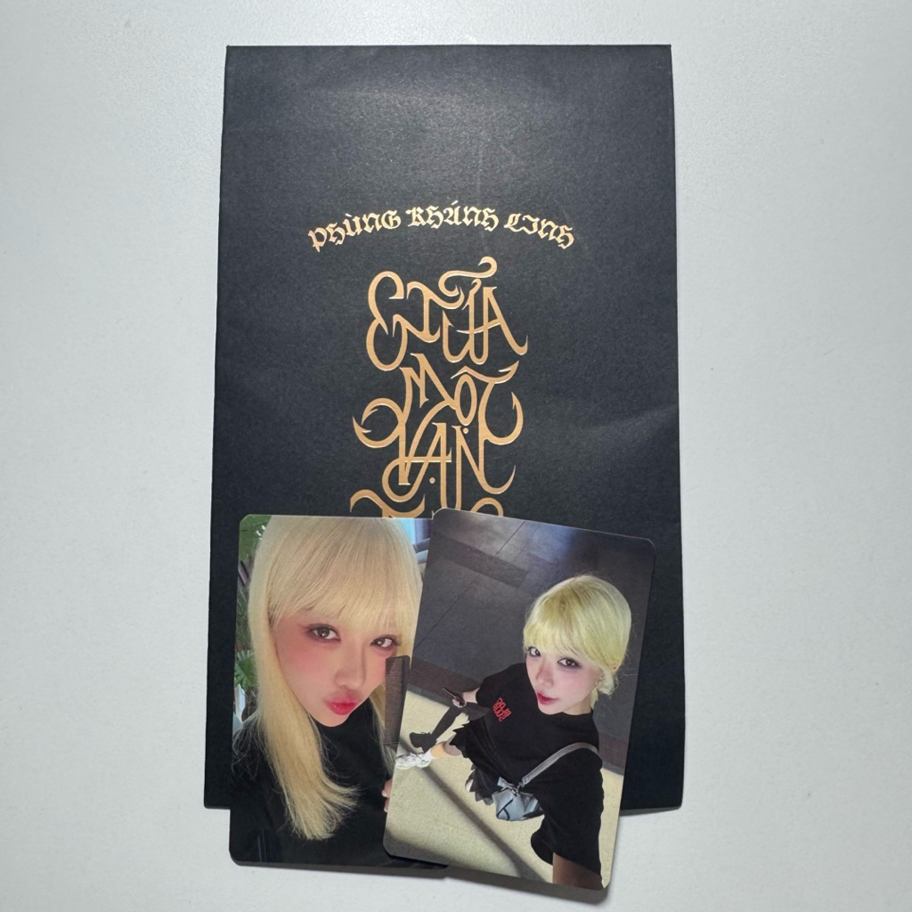 [VPOP] Card concert Phùng Khánh Linh chính hãng