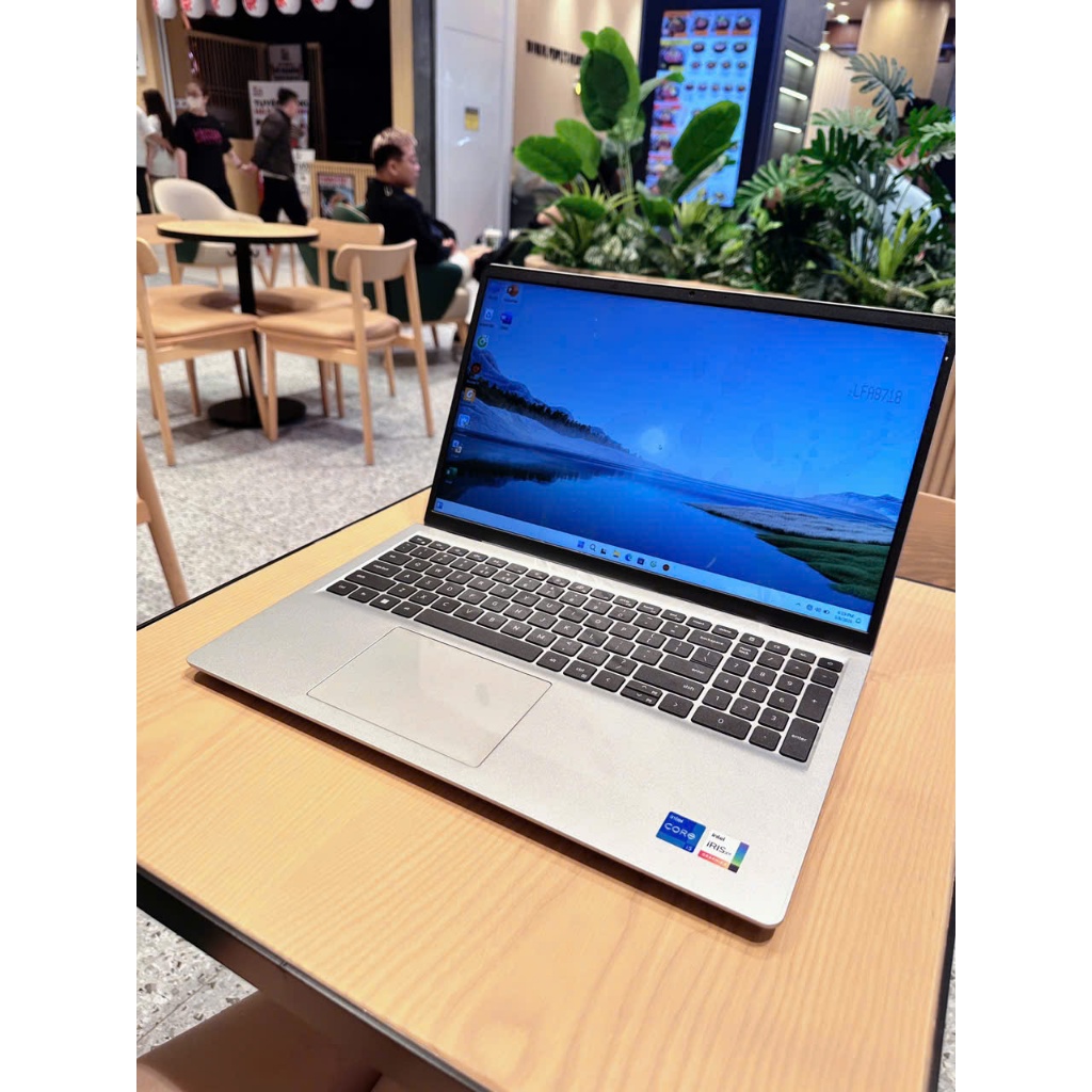 Laptop Dell INSPIRON 3520- 1235U | RAM 16GB | SSD 512GB | Màn 15.6" FHD |