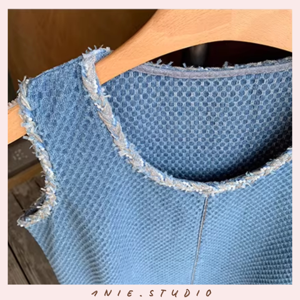 𝟏𝐍𝐈𝐄.𝐒𝐓𝐔𝐃𝐈𝐎 | Đầm Denim Dáng Vest Sát Nách – Váy Jean Ngắn Dáng Suông Thanh Lịch, Phong Cách Năng Động Hàn Quốc | BigBuy360 - bigbuy360.vn