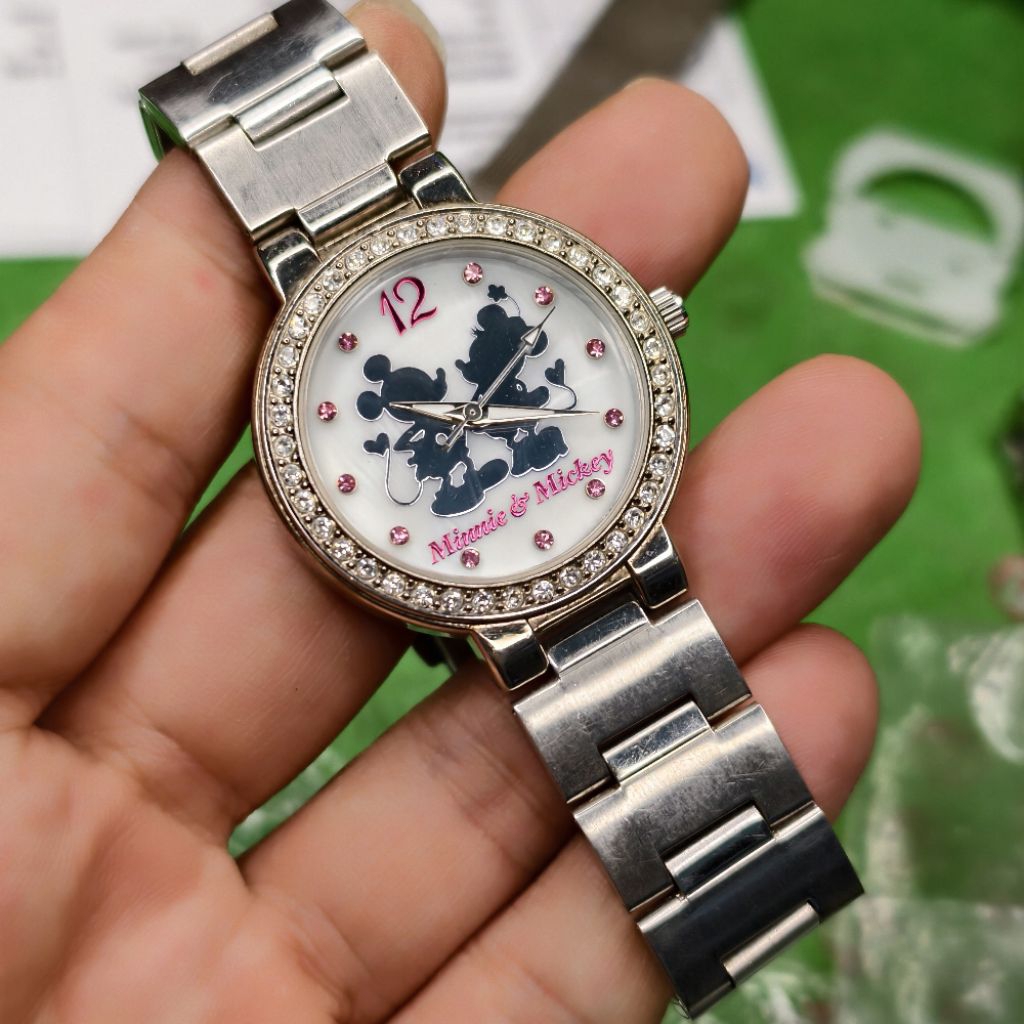 Đồng Hồ Nữ Mickey Mouse & Minnie Mouse Đính Đá - Size 30mm - Dây Thép Bạc (Hàng Sưu Tầm Hiếm)