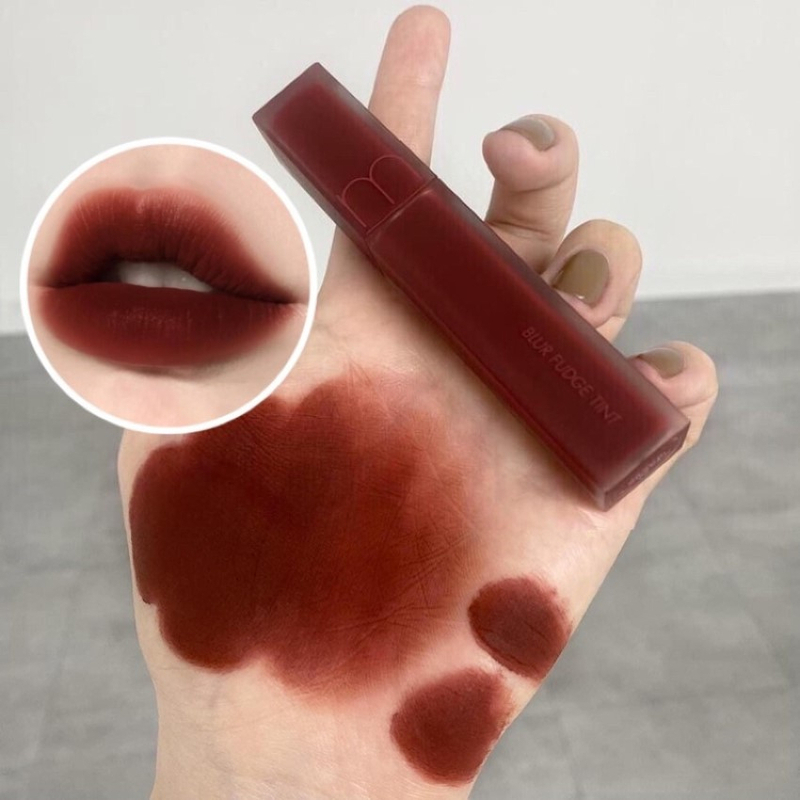 Son Kem Lì Romand  Blur Fudge Tint màu 04 Radwood Đỏ Nâu Gạch