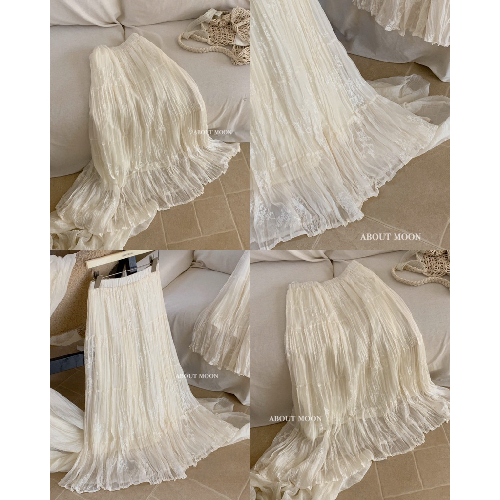 𝐀𝐁𝐎𝐔𝐓 𝐌𝐎𝐎𝐍 Chân váy ren ly thêu hoa