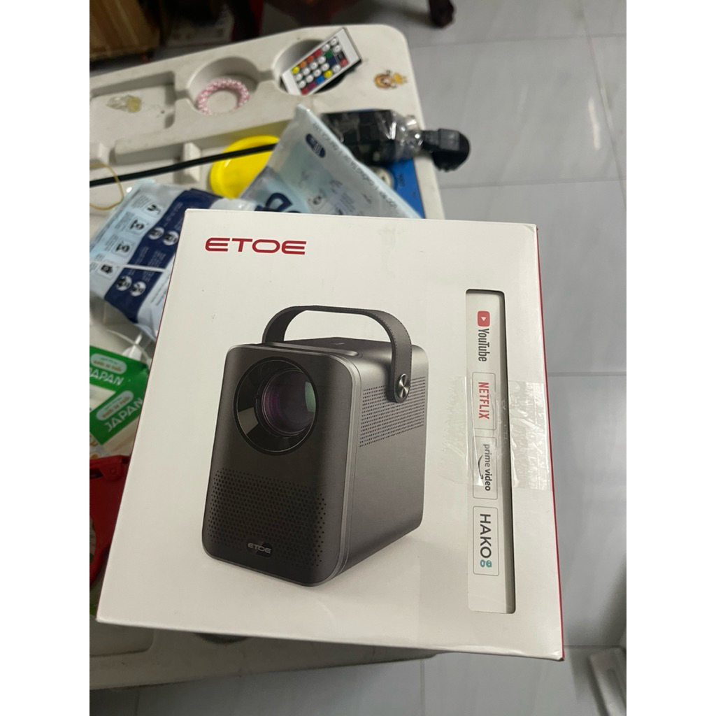 Máy chiếu Pokitter ETOE A1172 có YouTube xịn giọng nói Android Quốc Tế