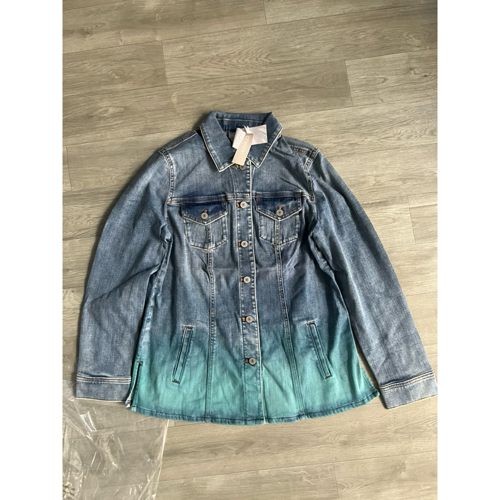 Áo khoác jean nữ phối màu ombre Ch1cos vnxk
