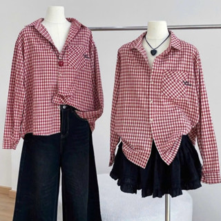 SƠ MI NỮ , Áo sơ mi thô dáng rộng kẻ đỏ thêu chữ túi ngực mặc đi chơi đi làm cực xinh hot 2026