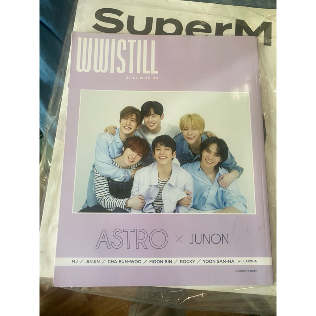 Astro Japan offical fanclub magazine khổ A4 như hình