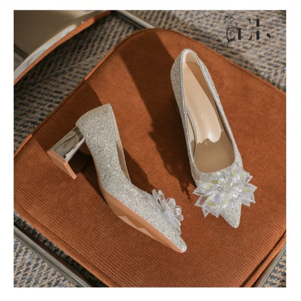 Giày cưới cô dâu 3p, giày cô dâu lấp lánh 5p.Giày cô dâu gót vuông 3p,5p. Cần size và chiều cao khác