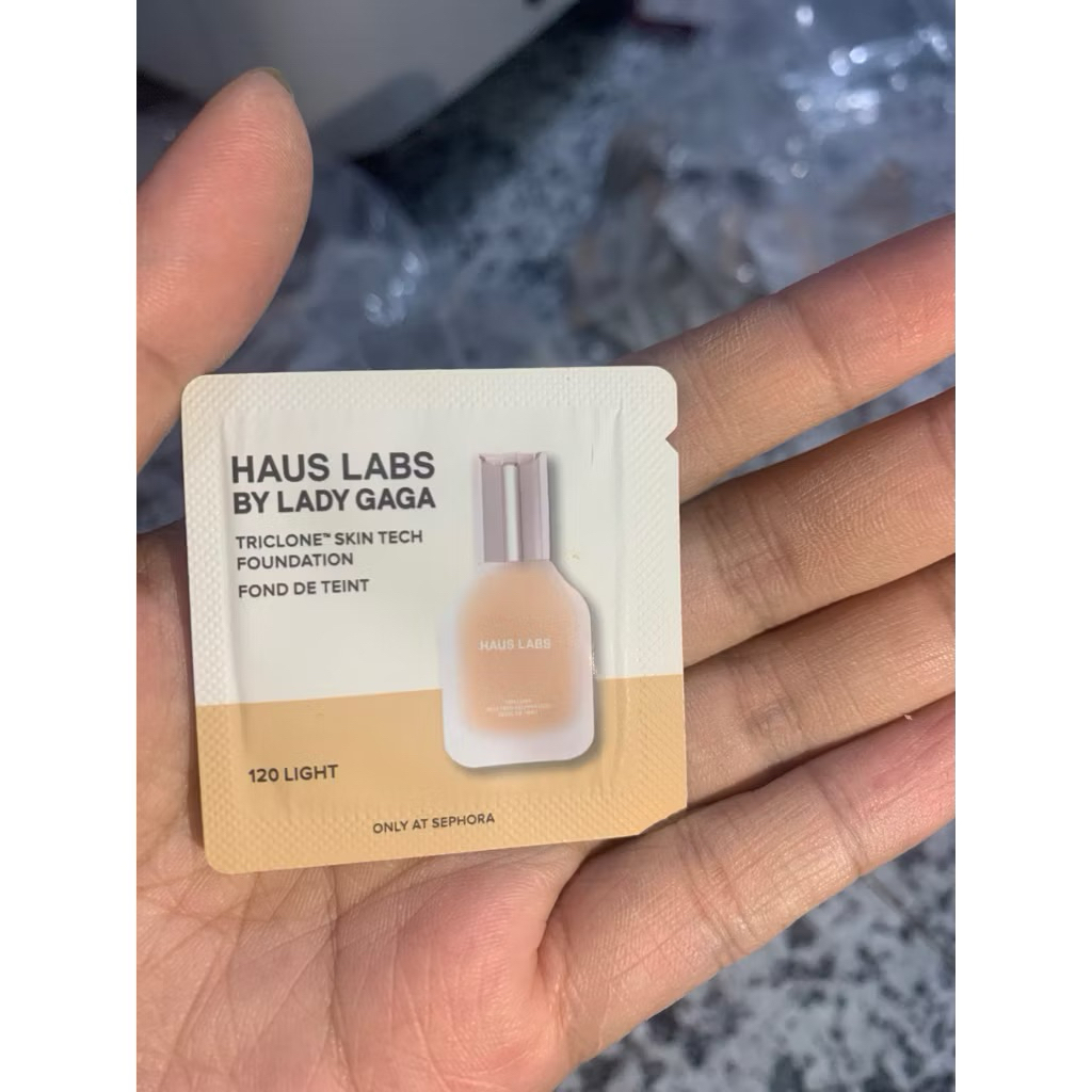 Kem nền Haus Labs by Lady Gaga màu 120 sample 1ml