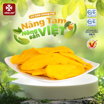 Xoài cay Tứ Quý Hồng Lam dạng hộp (200gr, 500gr) và gói (300gr). Có vị chua, ngọt, dẻo, cay