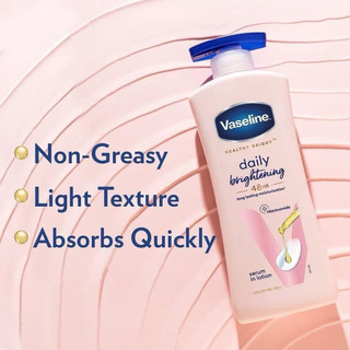 DƯỠNG THỂ TRẮNG DA VASELINE 725 ML