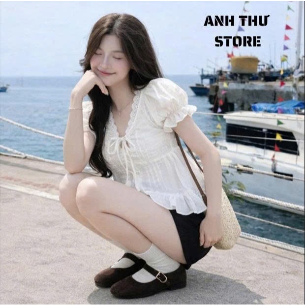 Áo Sơ Mi Kiểu Nữ Dáng Croptop Chất Thô Giấy Phối Ren Buộc Nơ Ngực 2 Lớp Tay Phồng Nữ Tính Cực Tôn Dáng 528 | BigBuy360 - bigbuy360.vn