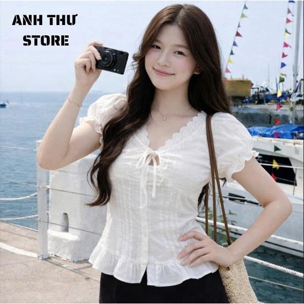 Áo Sơ Mi Kiểu Nữ Dáng Croptop Chất Thô Giấy Phối Ren Buộc Nơ Ngực 2 Lớp Tay Phồng Nữ Tính Cực Tôn Dáng 528 | BigBuy360 - bigbuy360.vn