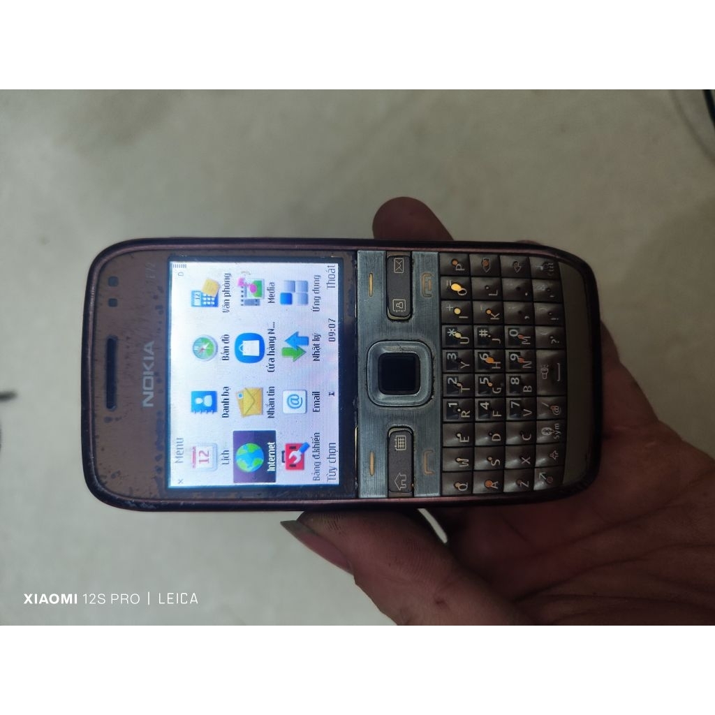 Nokia E72 cũ
