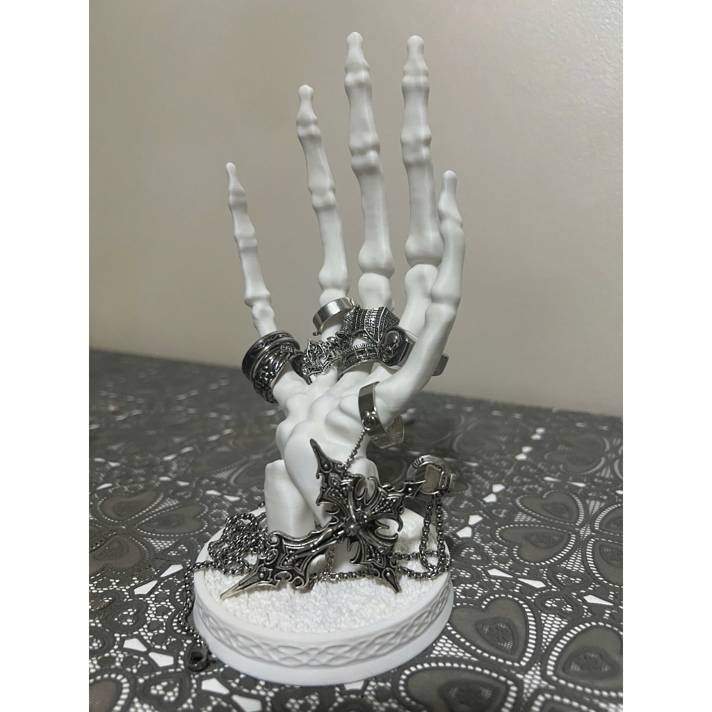Kệ Treo Trang Sức Hình Bàn Tay Xương Gothic - Giá Đỡ Nhẫn, Vòng Tay Decor Độc Lạ