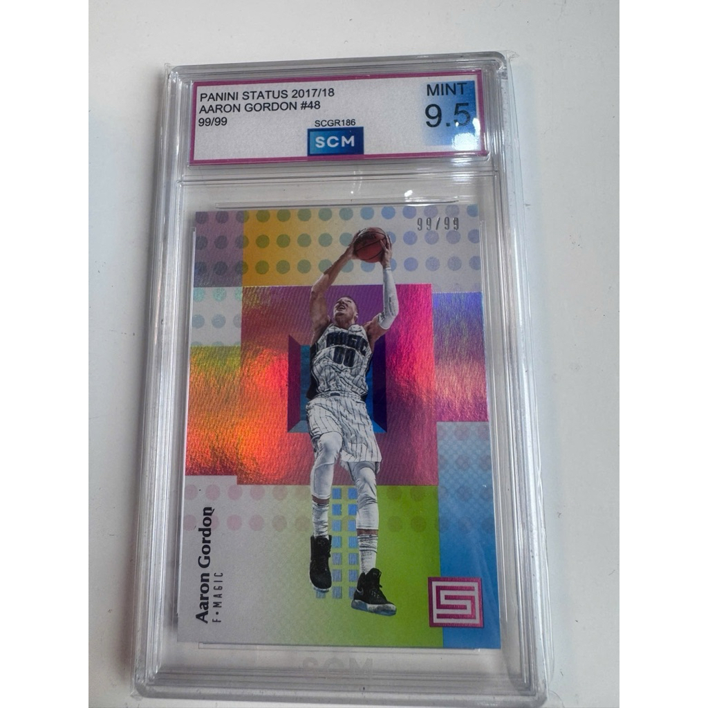 Thẻ bóng rổ giới hạn #N258 Aaron Gordon Orlando Magic 99/99 Panini Status 20217/18