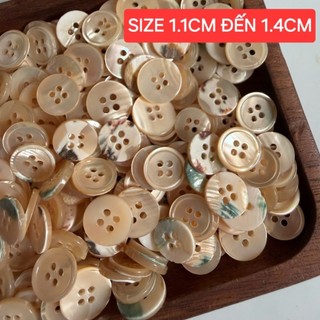 Nút xà cừ , size 1 cm và 1.1cm (1 túi/50 nút )