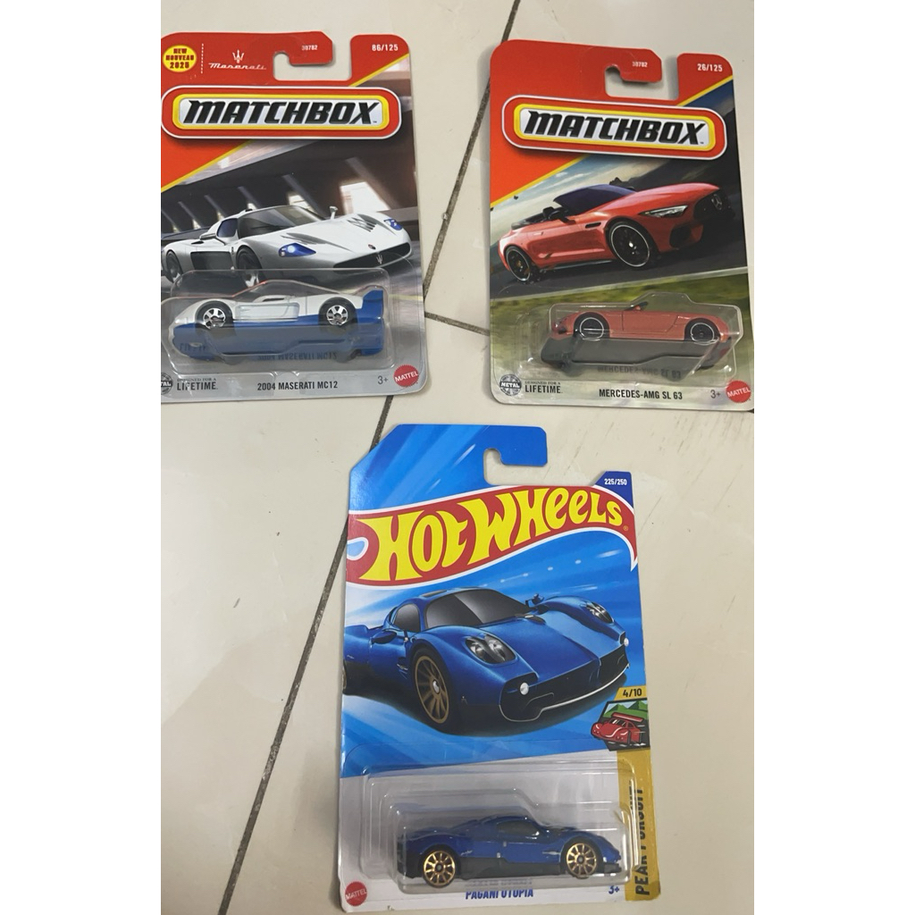 xe đồ chơi hot wheel mẫu mới