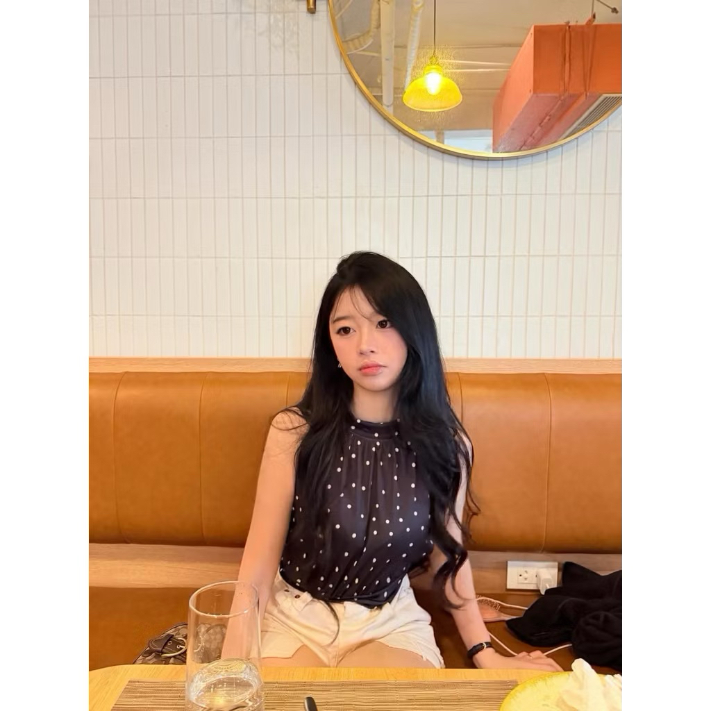 𝐀𝐛𝐨𝐮𝐭 𝐦𝐨𝐨𝐧 | ÁO VOAN CỔ YẾM CHẤM BI