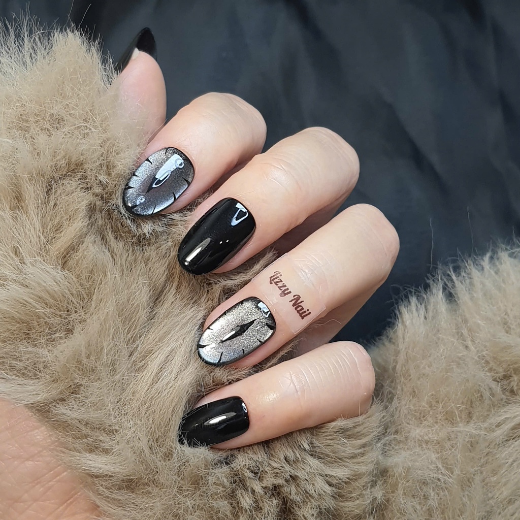 Lizzy Nail – Nailbox Móng Úp Mắt mèo đen bạc  – Press On Nails Short Round