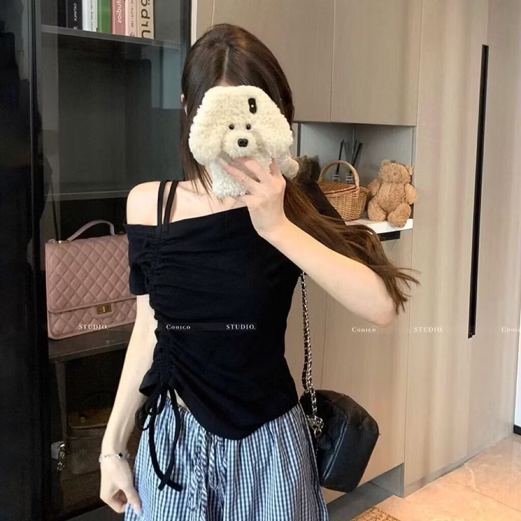 Áo kiểu nữ tay ngắn lệch vai dây rút eo - bán lẻ chân váy A217 | BigBuy360 - bigbuy360.vn