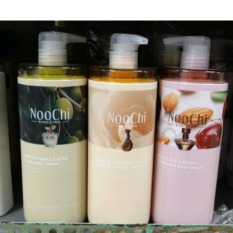 Sữa tắm hỗ trợ giảm mụn lưng Noochi Miracle Acne Clear Body Wash  800ml