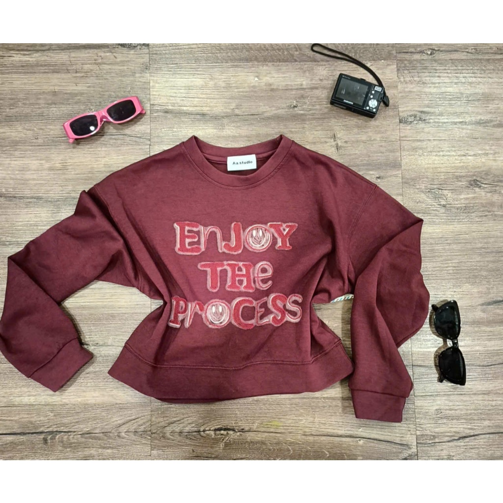 áo hoodie đỏ đô