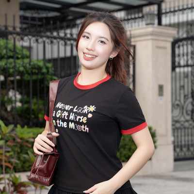 LAROMA Áo Phông Thun T-Shirt Nữ Candy Tee | Mềm Mịn, Co Giãn, Thoáng Mát, Dễ Phối Đồ