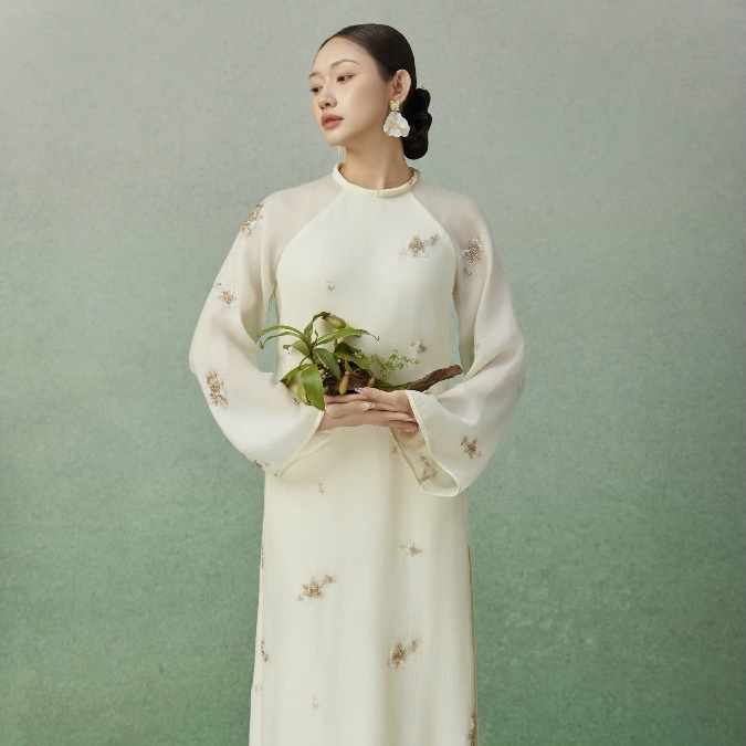 Áo Dài Quỳnh Dao - EDINI - A1711 - Kem