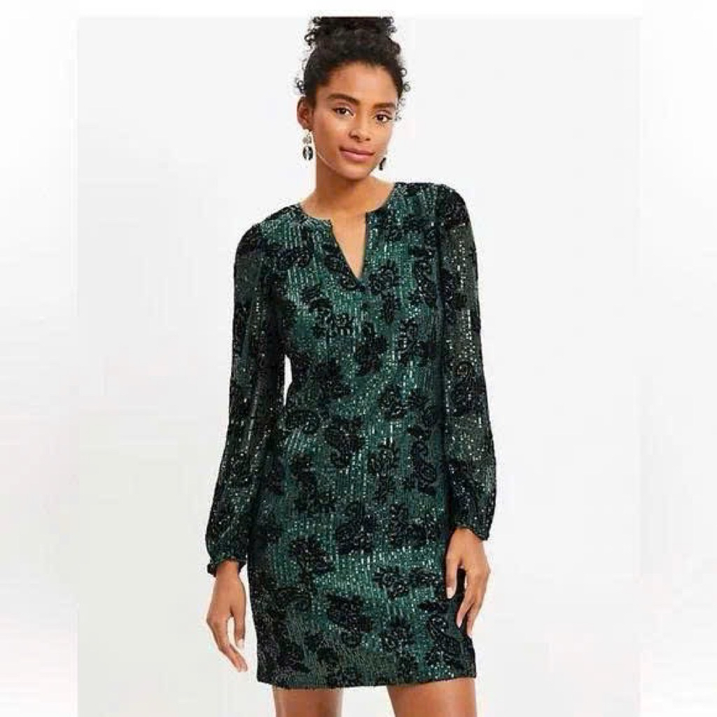 Đầm Thời Trang nữ  cổ V đính cequin hàng hiệu S77.14965