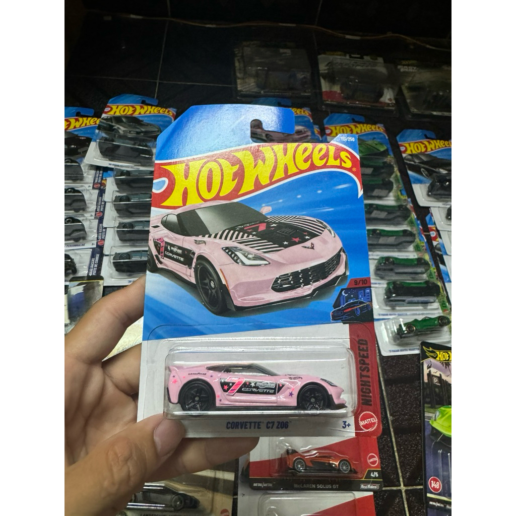 (Có sẵn-Hoả tốc SG) Xe mô hình 1:64 Hot Wheels chính hãng Mattel Corvette C7 Z06 Pink Case E 2026